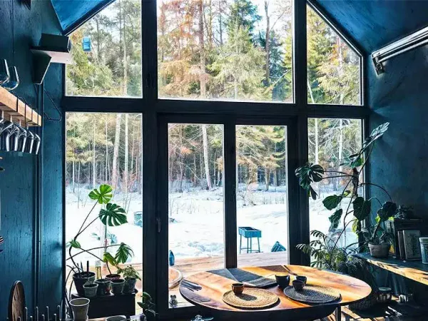 Панорамное остекление, окрашенный профиль